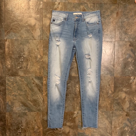 KanCan Denim - Kancan Kan Can W29 raw hem ripped jeans light